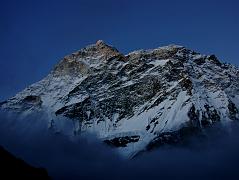 7 19 Makalu Last Rays Of Sun Hit The Summit From Makalu Base Camp South
